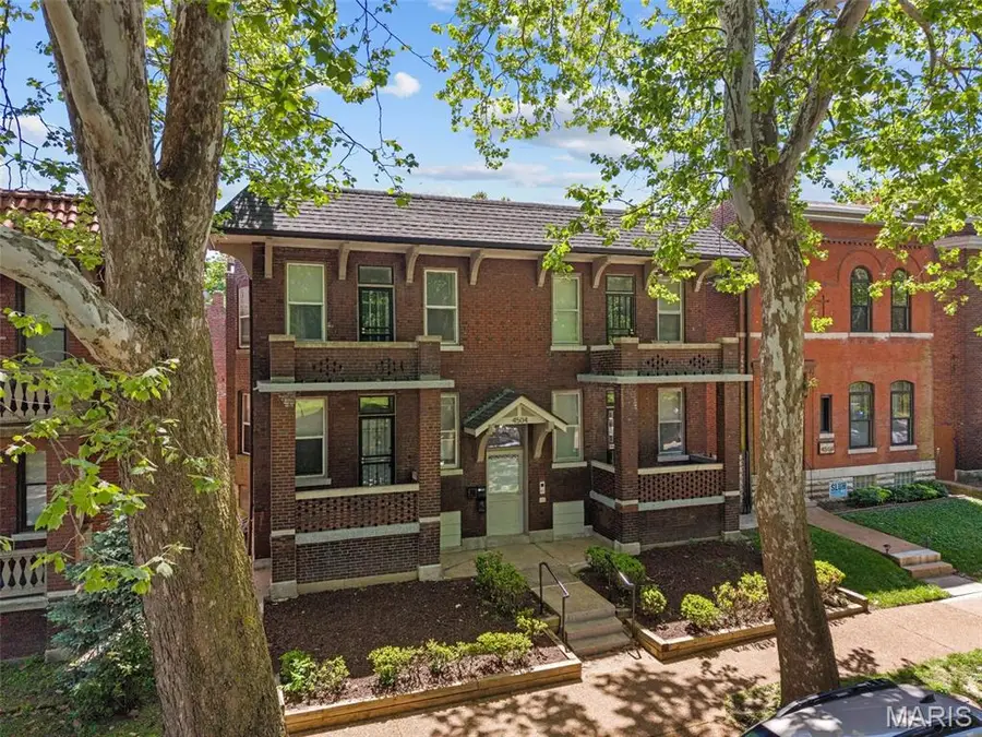 4504 Arsenal Street, Saint Louis, MO 63116 - #3