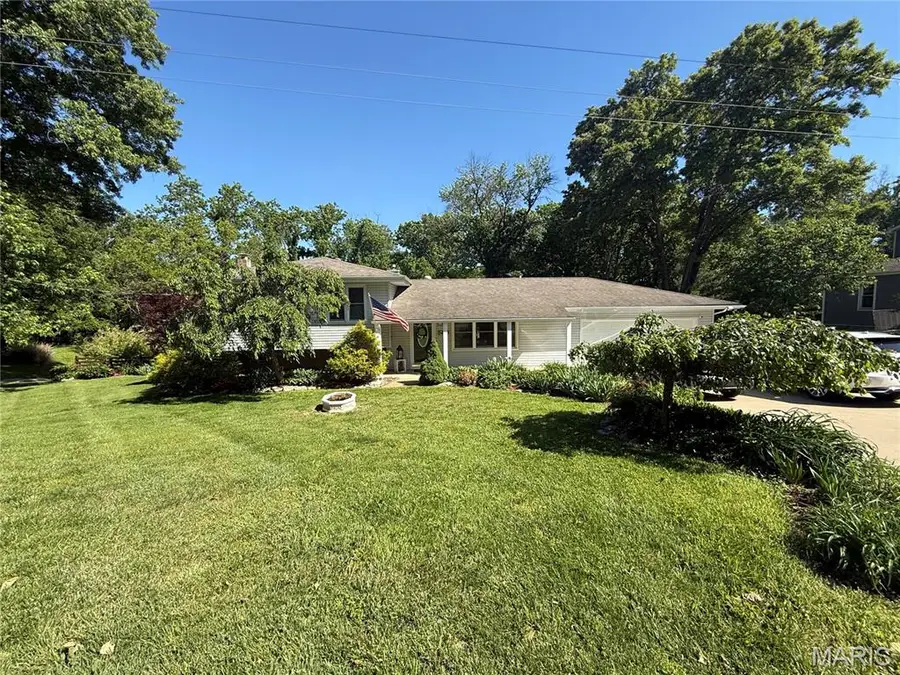 5419 Wenzel Road, Alton, IL 62002 - #2