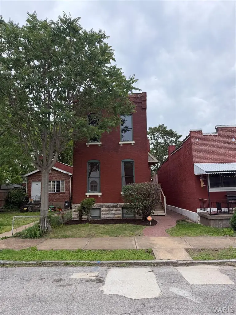 3166 Pennsylvania Avenue, Saint Louis, MO 63118 - #1