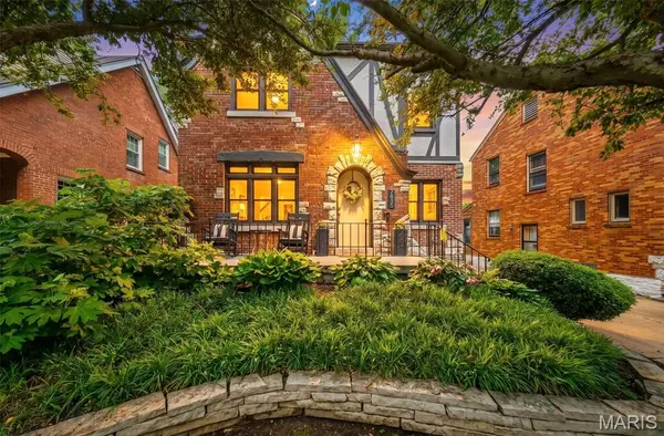 7835 Cornell Avenue, University City, MO 63130