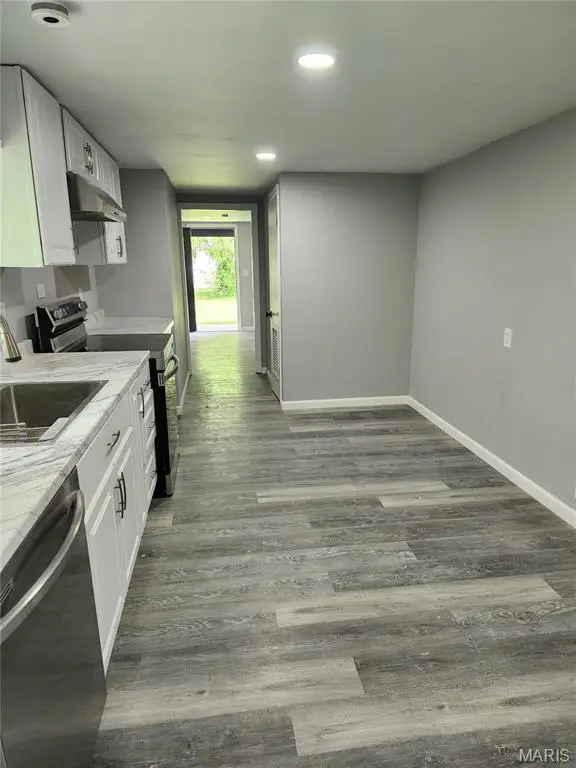 6 Irma Lane, Fairview Heights, IL 62208 - #3