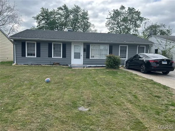712 Saint Paul Drive, Cahokia, IL 62206