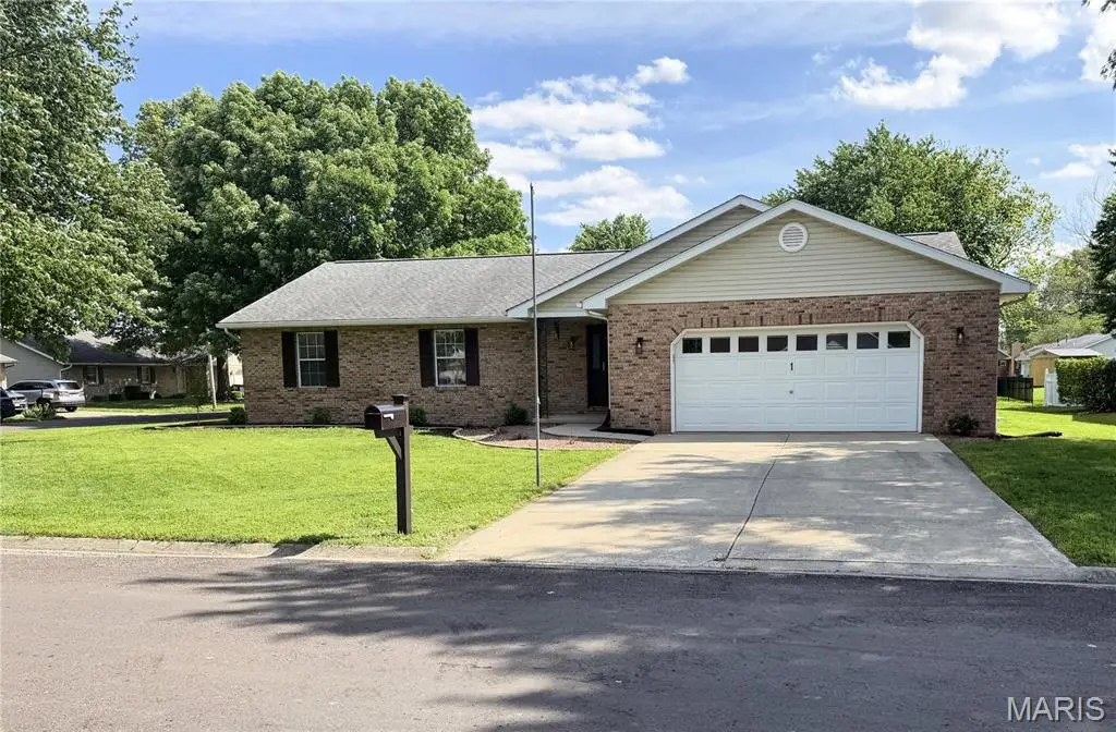 1 Cheryl Drive, Mascoutah, IL 62258 - #1