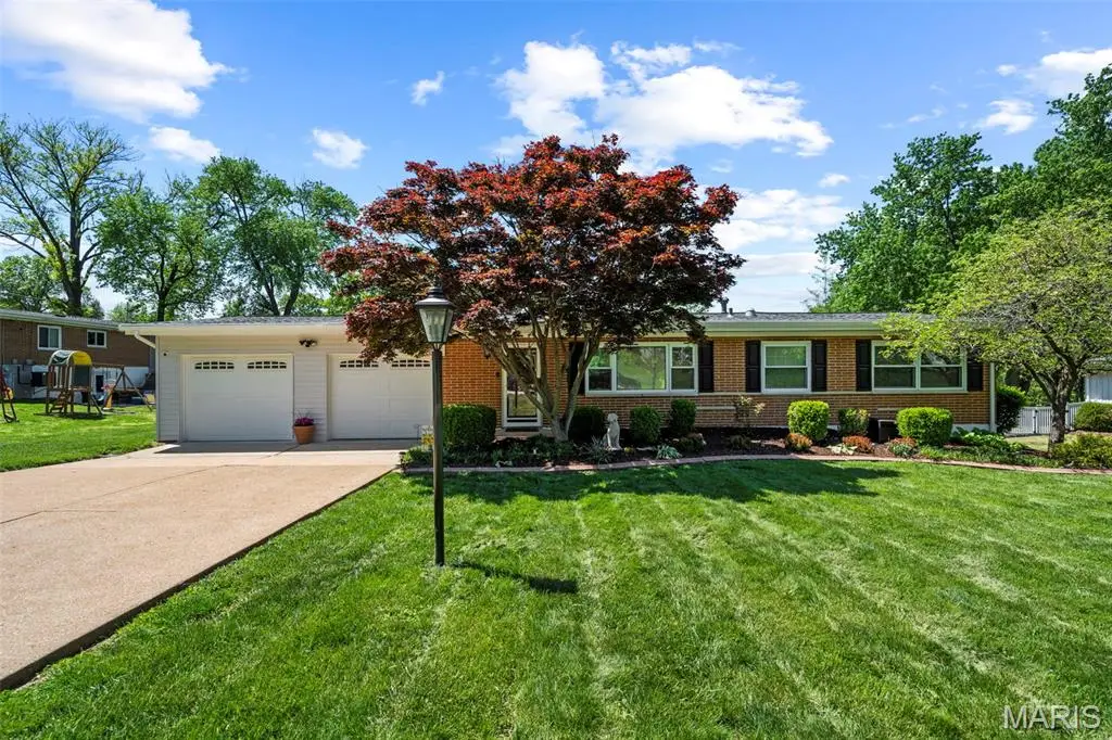 14 Bal Harbour Drive, Saint Louis, MO 63146 - #1