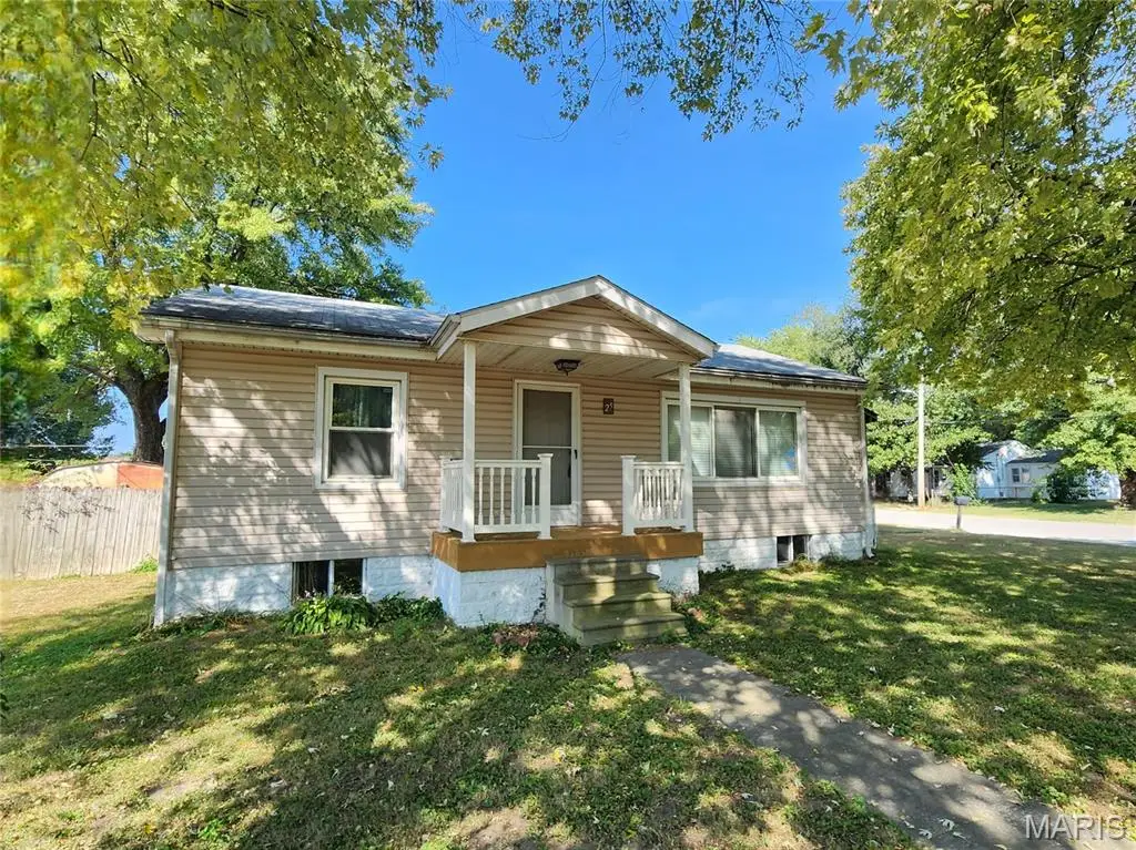 25 Gloria Street, East Saint Louis, IL 62206 - #1