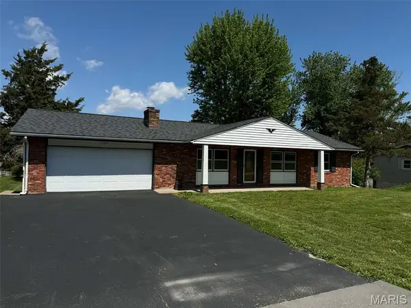 4508 West Ely, Hannibal, MO 63401