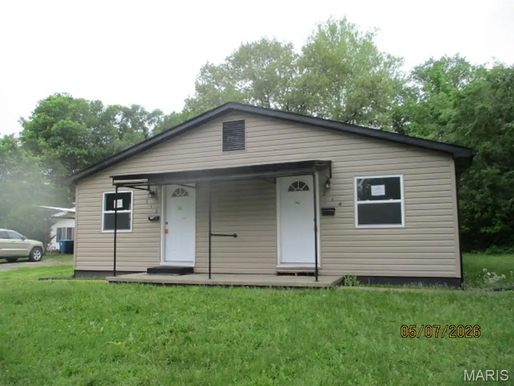 212 Clara Street, Belleville, IL 62226 - #1
