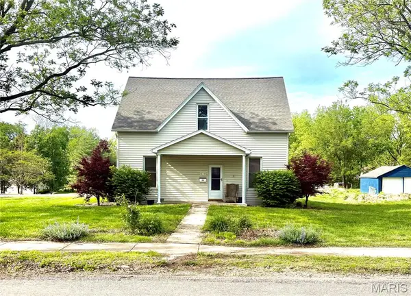 610 W Phillips Street, Freeburg, IL 62243