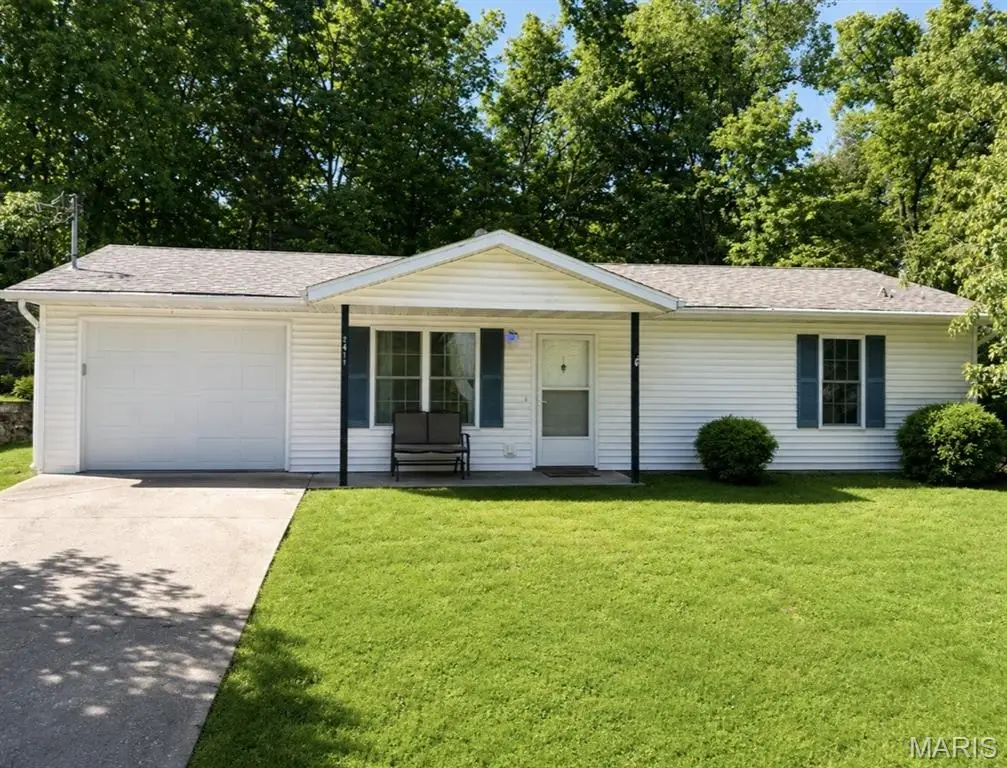 2411 Starling Drive, Jefferson City, MO 65109 - #1