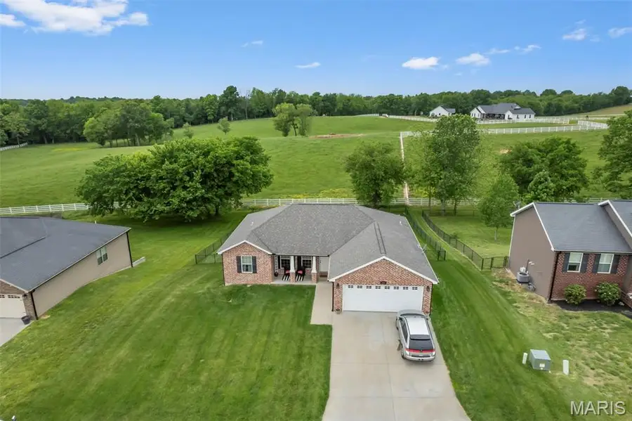 285 Sassenach Drive, Jackson, MO 63755 - #3