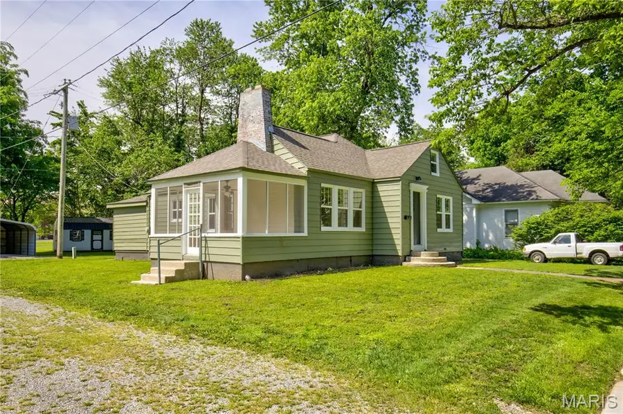 217 Hunter Street, Charleston, MO 63834 - #2