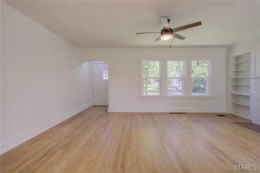 217 Hunter Street, Charleston, MO 63834 - #3