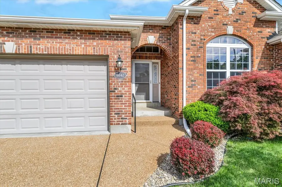 6042 Glennaire Drive #28, Saint Louis, MO 63129 - #2