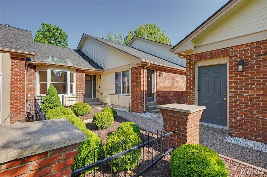 14015 Baywood Villages Drive, Chesterfield, MO 63017 - #3
