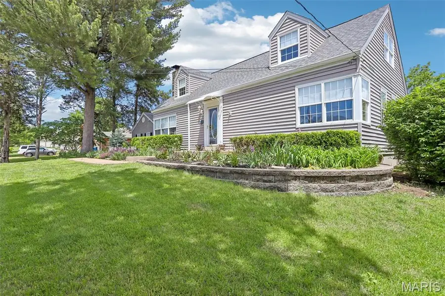 4709 Theiss Road, Saint Louis, MO 63128 - #3