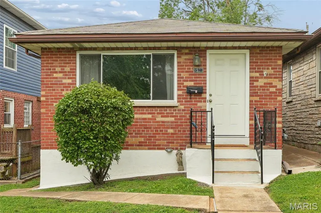 1523 Graham, Saint Louis, MO 63139 - #1