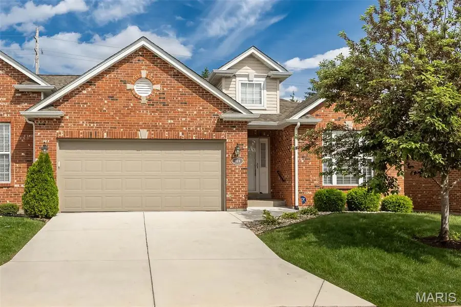 169 Tori Pines Drive, Oakville, MO 63129 - #2