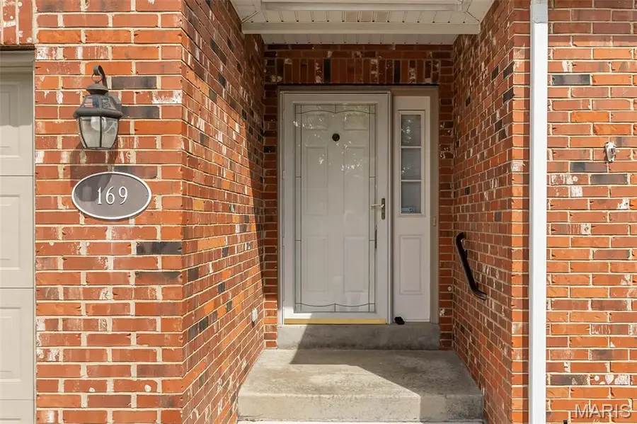 169 Tori Pines Drive, Oakville, MO 63129 - #3