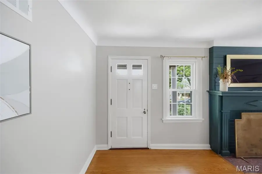 1412 Silverton Place, Richmond Heights, MO 63117 - #3