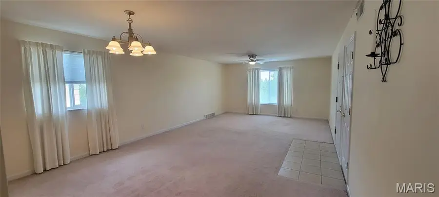 12587 Chardin Place #4, Saint Louis, MO 63128 - #3