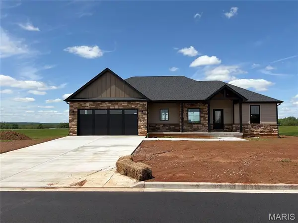 1239 Stono Mountain Drive, Farmington, MO 63640