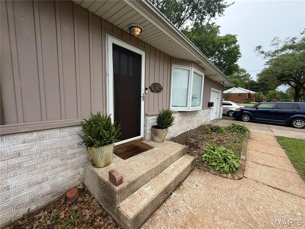 1725 West Boulevard, Belleville, IL 62221 - #1