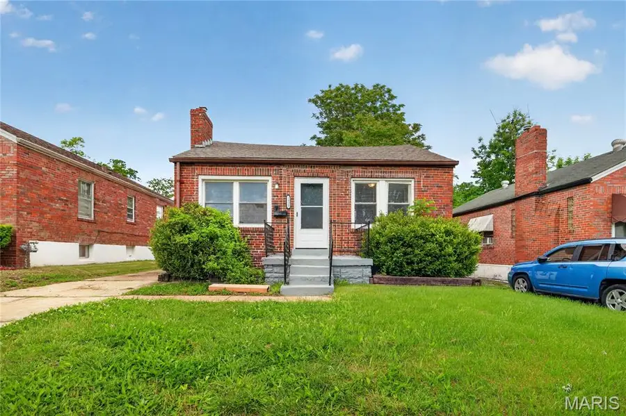 1823 Eton Lane, Saint Louis, MO 63147 - #2
