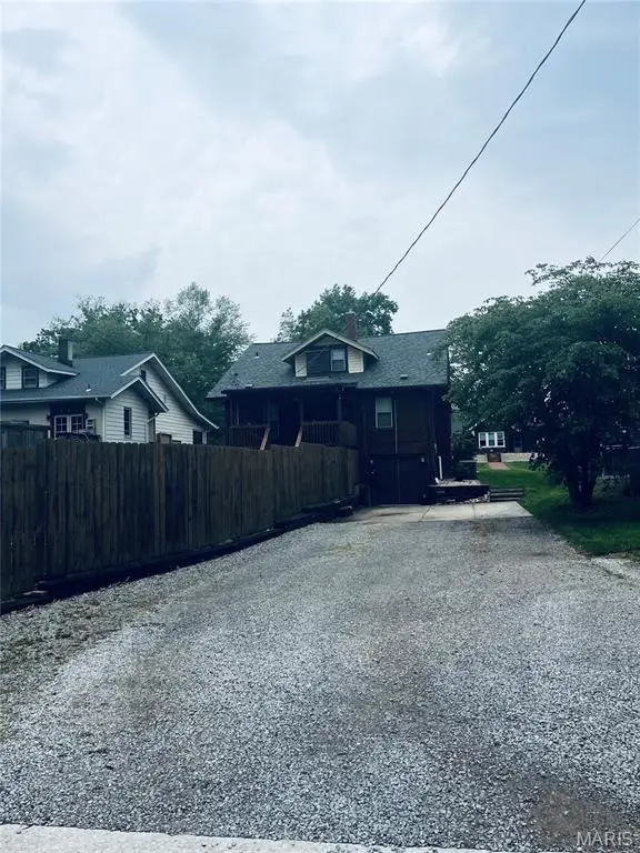 200 S Douglas Avenue, Belleville, IL 62220 - #3