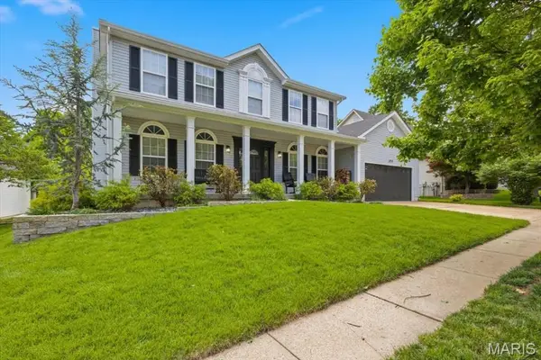 350 Harbour Pointe Drive, Wildwood, MO 63040