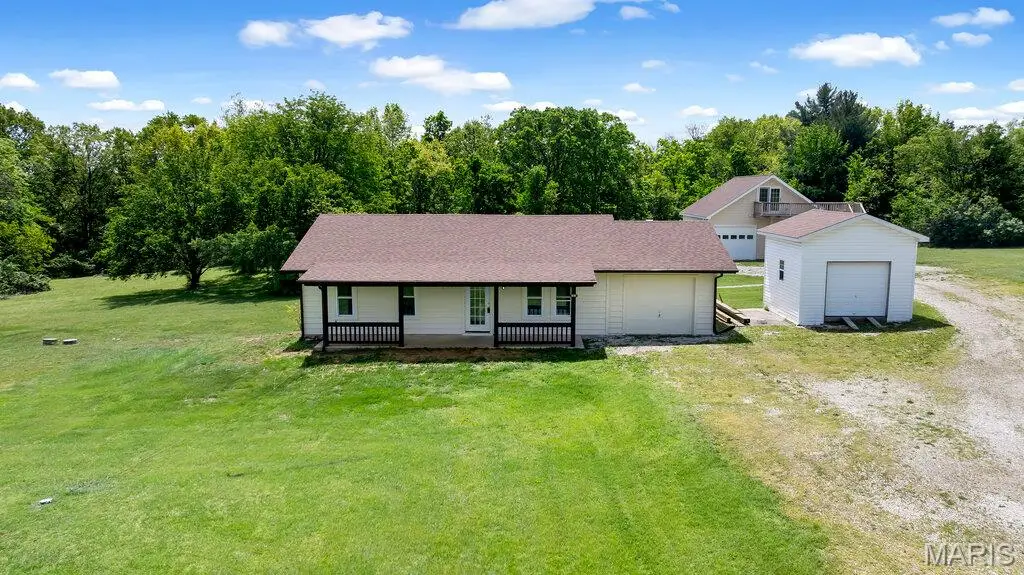 19316 Durango Drive, Warrenton, MO 63383 - #1