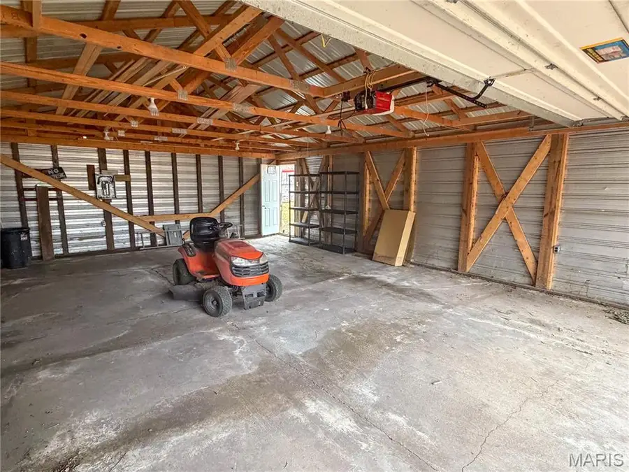 200 Edwards Street, Staunton, IL 62088 - #3