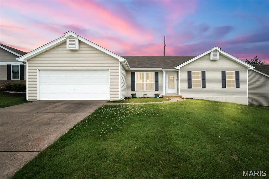 4 Royallbend Court, O Fallon, MO 63368 - #1