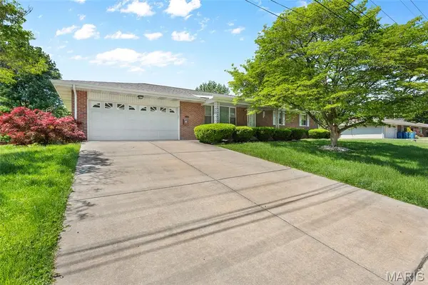 1302 Waverly Drive, Collinsville, IL 62234