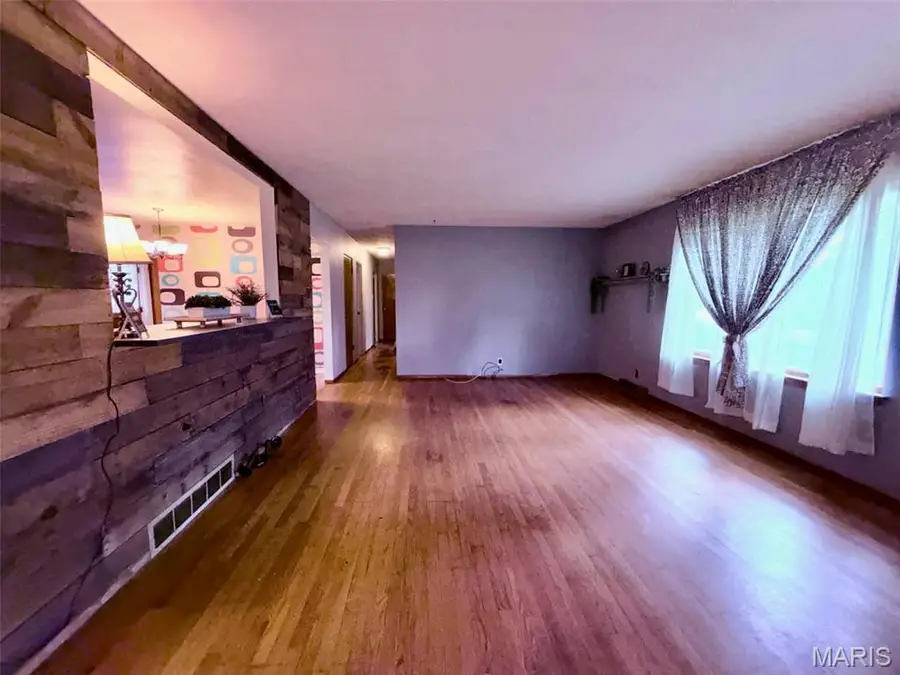 20 Oaklawn Drive, Granite City, IL 62040 - #2