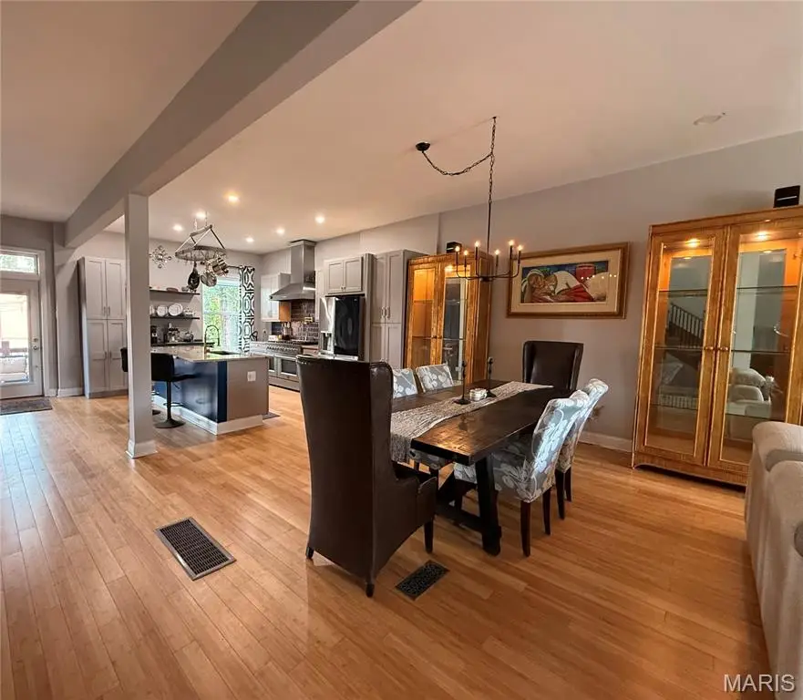 4937 Washington Boulevard, Saint Louis, MO 63108 - #2