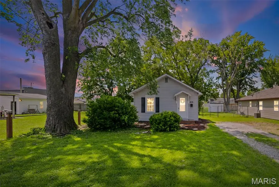 570 Shellview Street, Bethalto, IL 62010 - #3