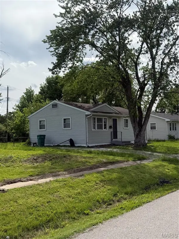28 School Street, Cahokia, IL 62206