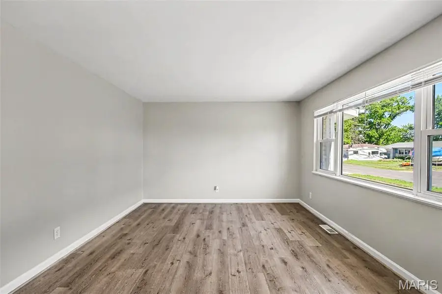 220 Francisca Drive, Florissant, MO 63031 - #3