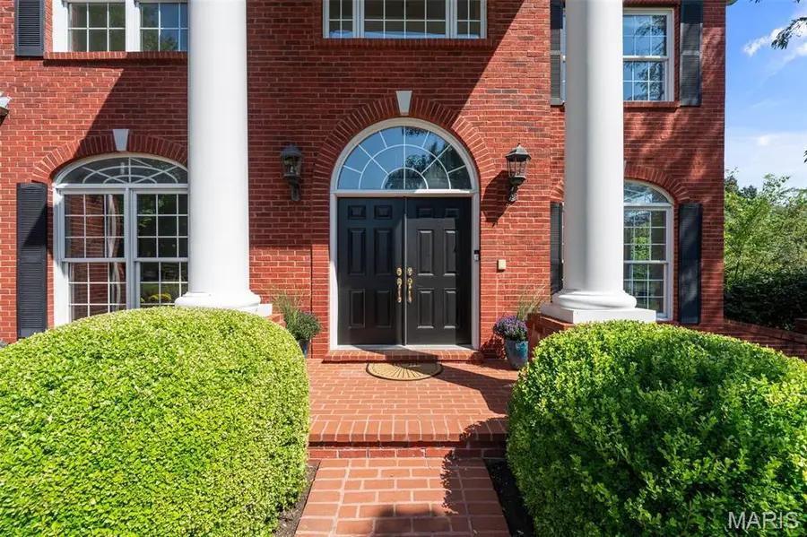 3 Longrove Lane, Des Peres, MO 63131 - #2