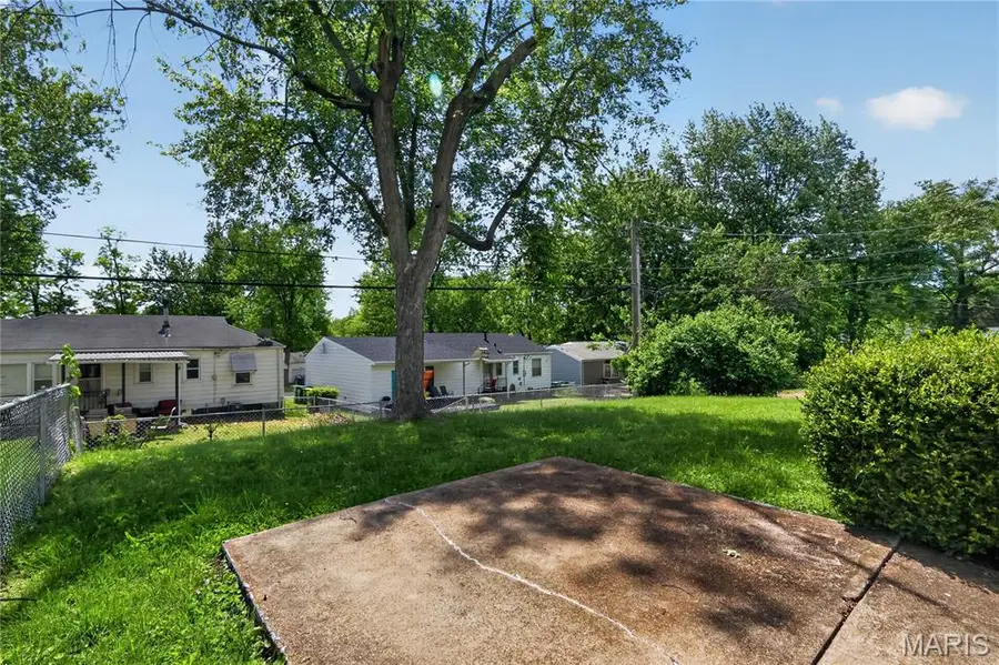1132 Darr Drive, Saint Louis, MO 63137 - #2