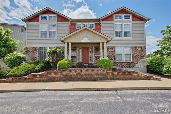 4612 Via Condotti, St Peters, MO 63304
