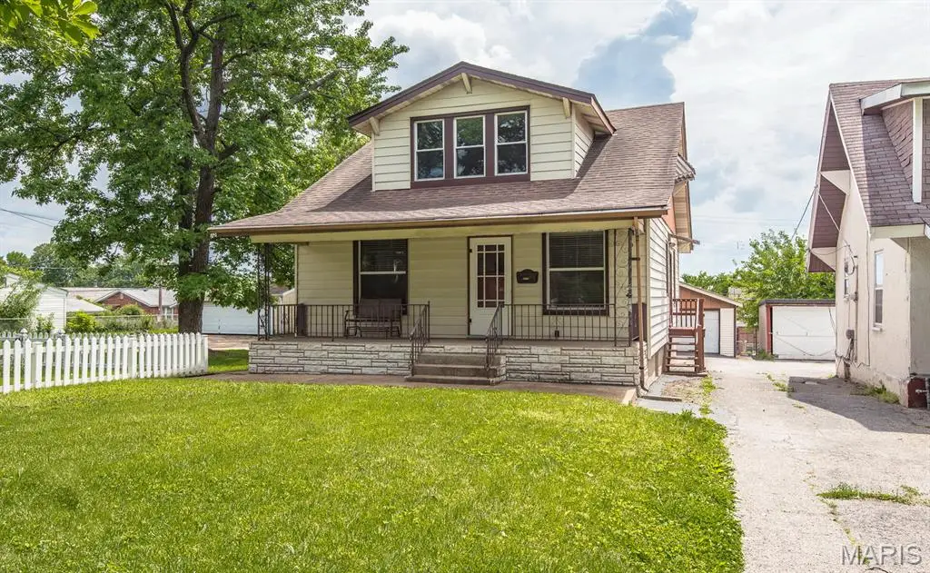 3930 Meramec Street, Saint Louis, MO 63116 - #1
