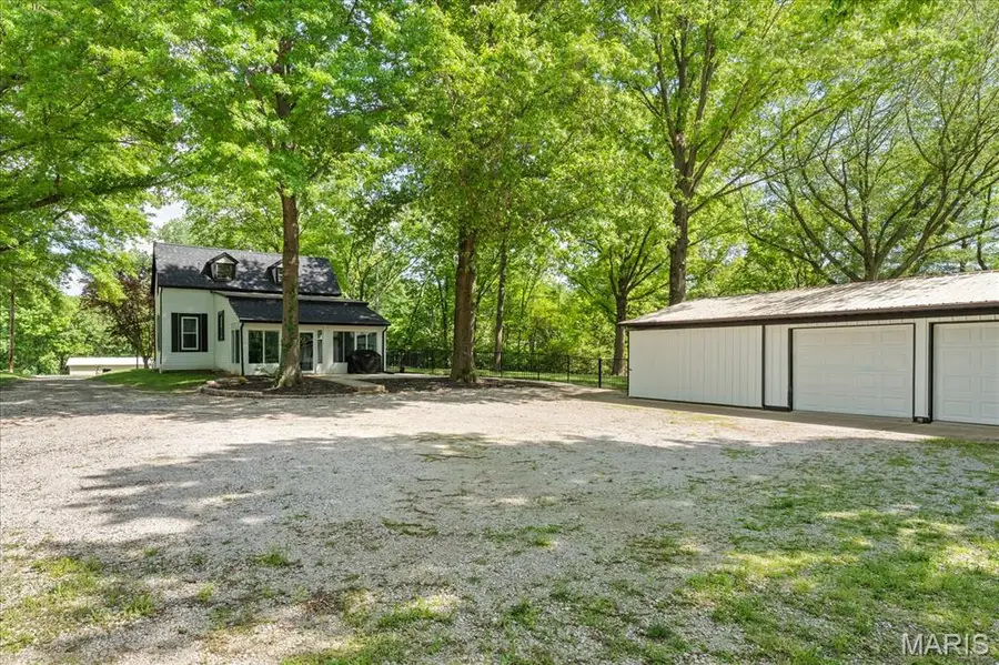 2913 Old Caseyville Road, Swansea, IL 62226 - #2