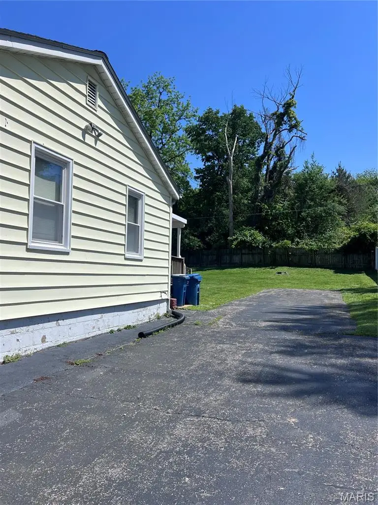 3516 Elm Point Road, Saint Charles, MO 63301 - #2