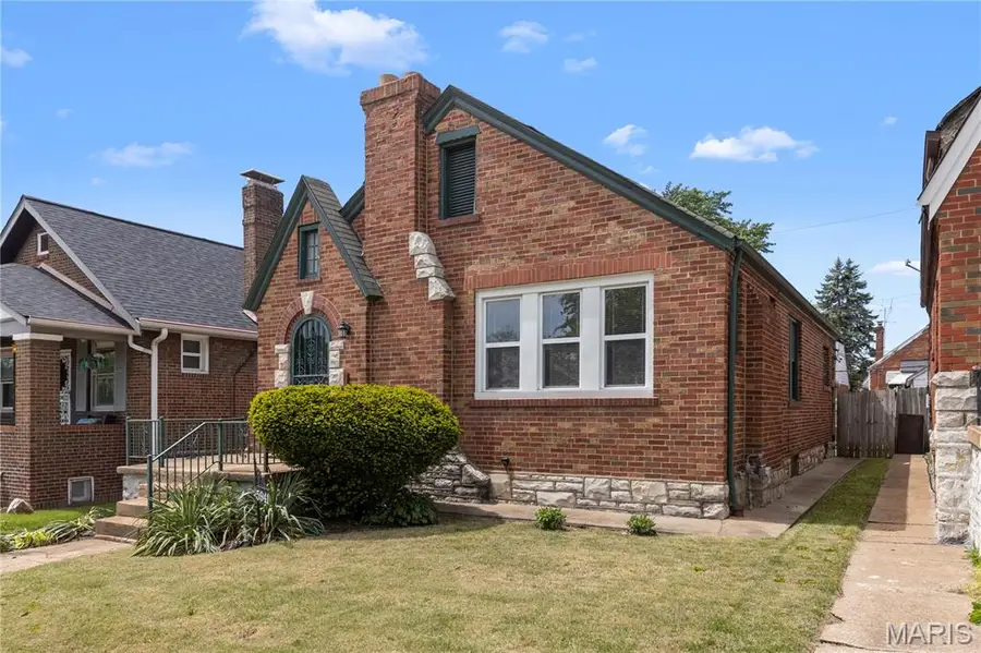 5941 Park Lane, Saint Louis, MO 63147 - #3