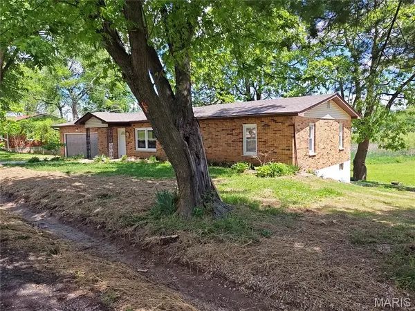 240 Lakeview Drive, Elsberry, MO 63343