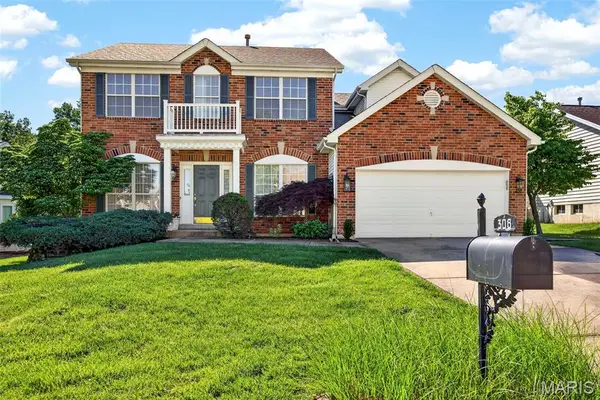 308 Copper Crest Court, St Charles, MO 63304