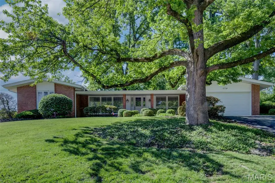 38 Forestvale Drive, Chesterfield, MO 63017 - #2