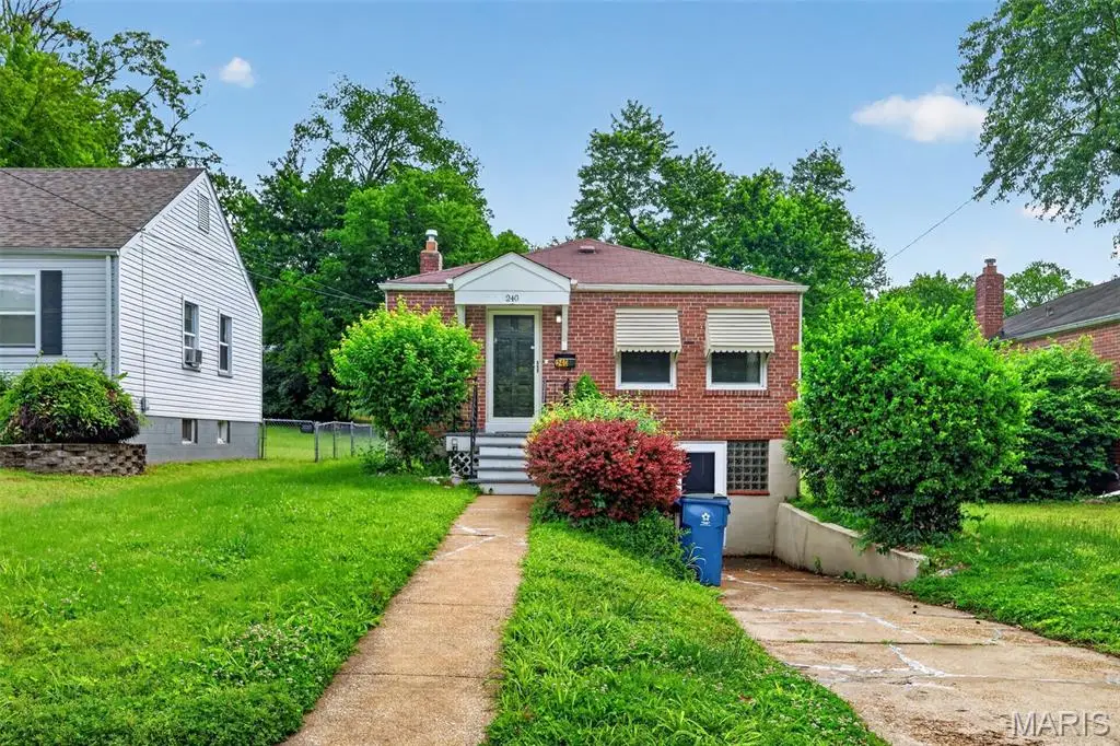 240 S Barat Avenue, Saint Louis, MO 63135 - #1
