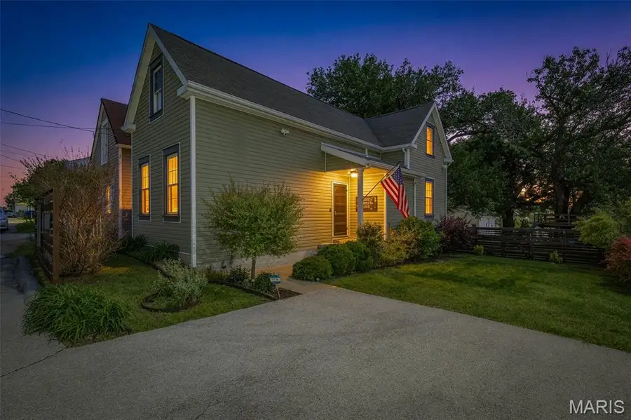 920 Wachtel Avenue, Saint Louis, MO 63125 - #2
